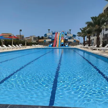 Fanadir Bay Resort